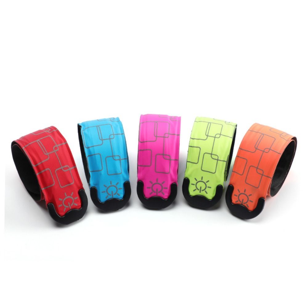Opaska na ramię do biegania w  – Running Gear Reflective recenzja i cena